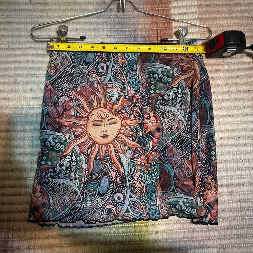 Celestial patterned skirt - Picture 5 of 6